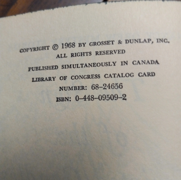 Nancy Drew #9 "The Sign Of The Twisted Candles". - Picture 4 of 4